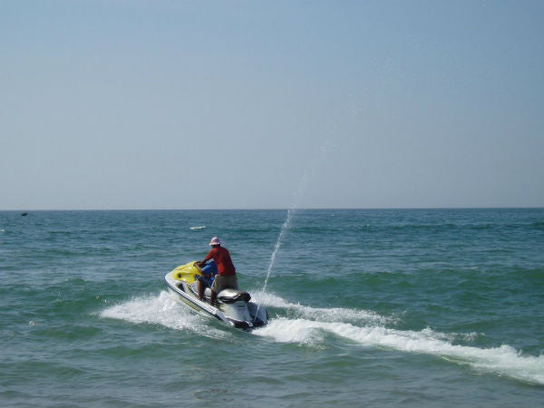 Nagaon Beach (Alibaug) : Stay in standard room with all meals (Veg/Non-Veg), Swimming Pool & MORE!